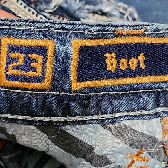 ROCK REVIVAL Betty Jeans Womens Size 23 Bootcut Y2K Bling Distressed Rhinestones - Picture 12 of 15